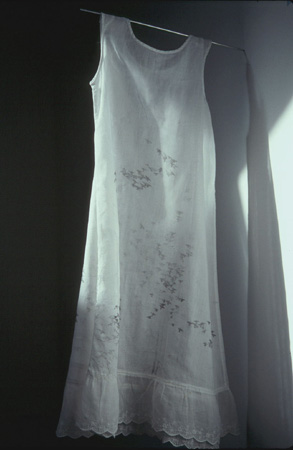 Ascension (dress), 2001
